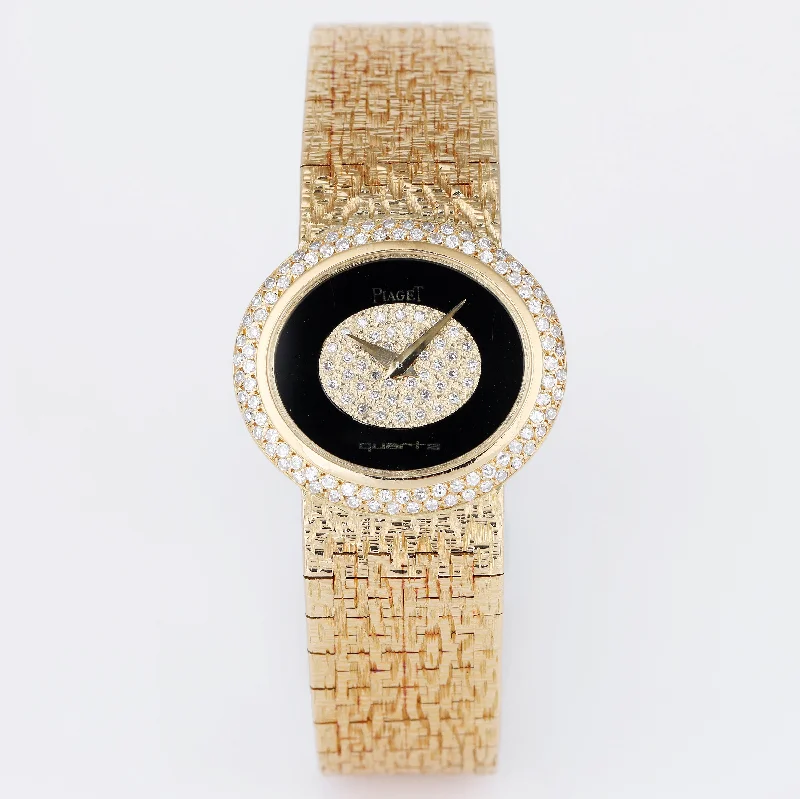 Unworn New Old Stock 1980's: Piaget Vintage Ladies Wristwatch | REF. 7315 A68 | Onyx Diamond Dial | Diamond Bezel | 27mm | 18k Yellow Gold | Quartz | 1980's