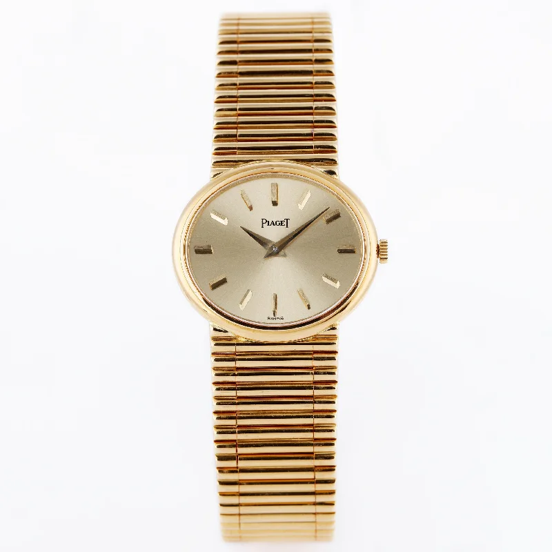 Unworn Piaget Vintage Wristwatch | REF. 9802 G 1 | Gold Dial  - 3D Numerals | 27mm | 18k Yellow Gold | Manual Wind | 1981