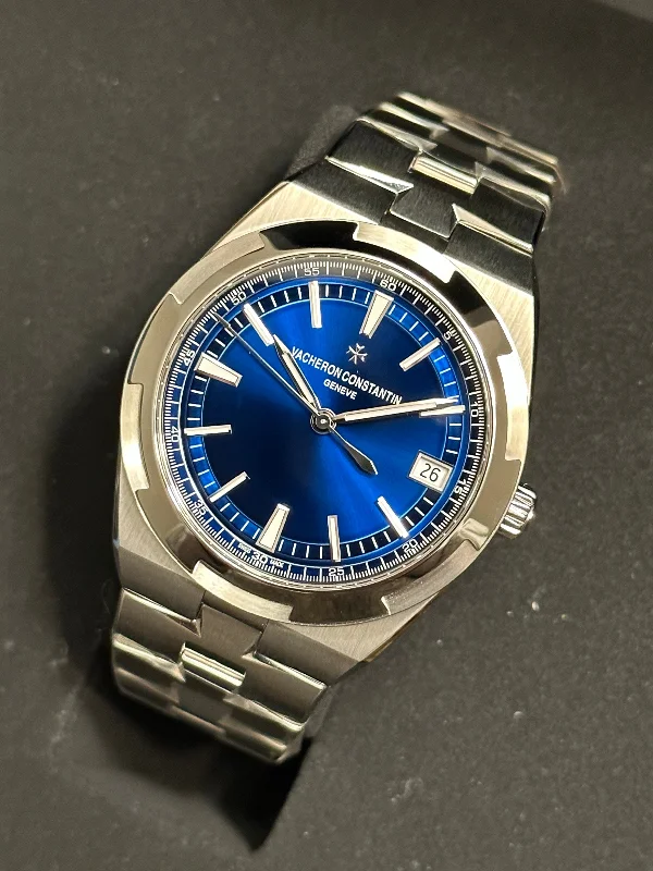 UNWORN 2023 Vacheron Constantin Overseas 41mm 4500V/110A Blue Dial